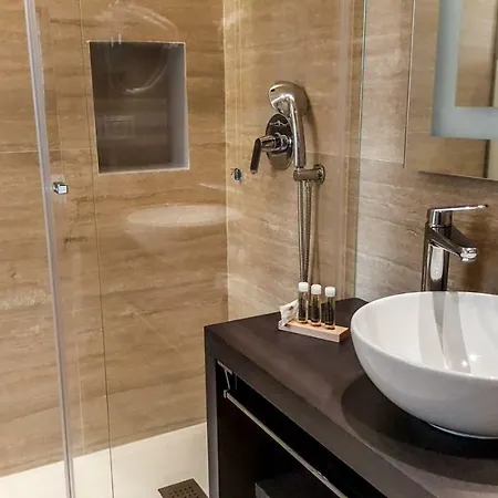 Ago's فندق مبيت وإفطار 3*